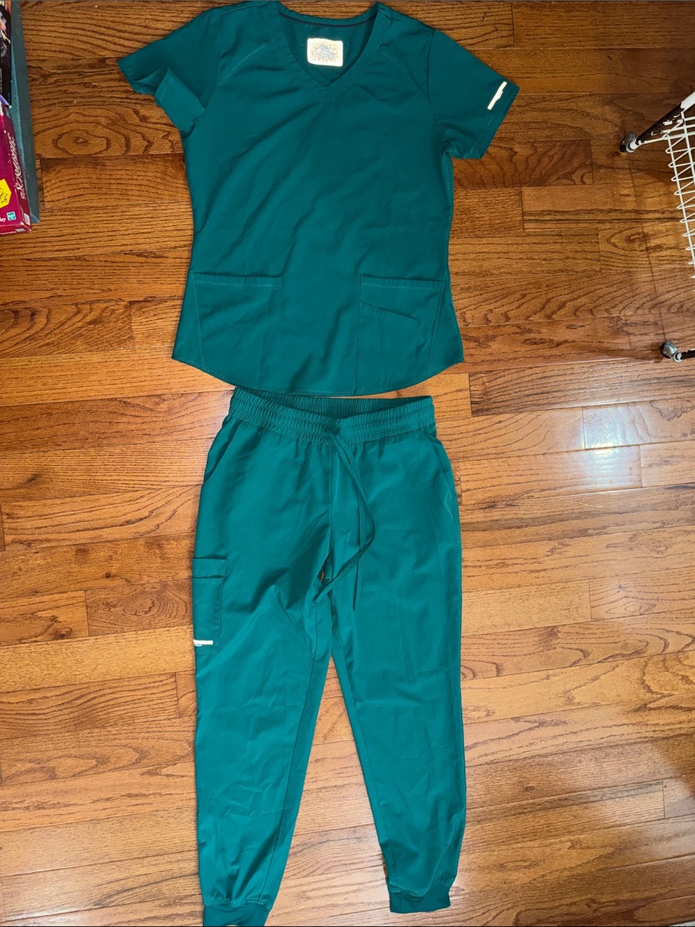 Skechers Teal Women's Jogger Scrub Set